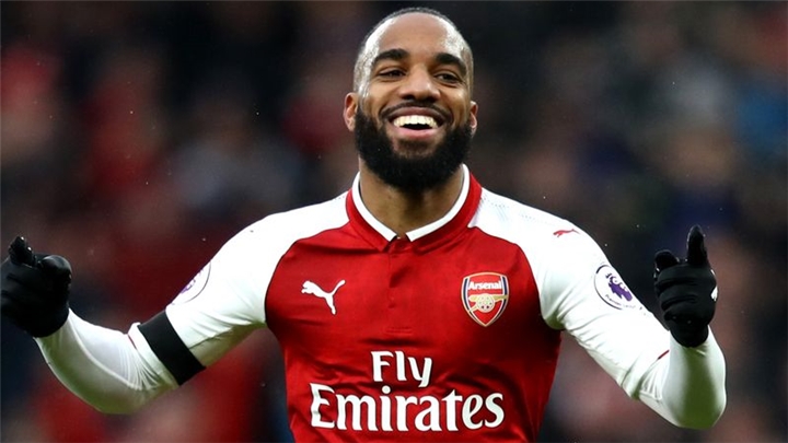 Arsenal to make decision over Alexandre Lacazette’s future in the summer