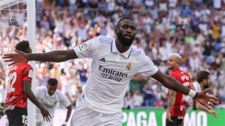 Real Madrid brush Mallorca aside to return top