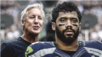 Wilson or Carroll? The crucial choice facing Seattle after a disastrous 2021