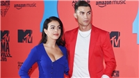 Liverpool fans honor Cristiano Ronaldo with in-match tribute after son’s death